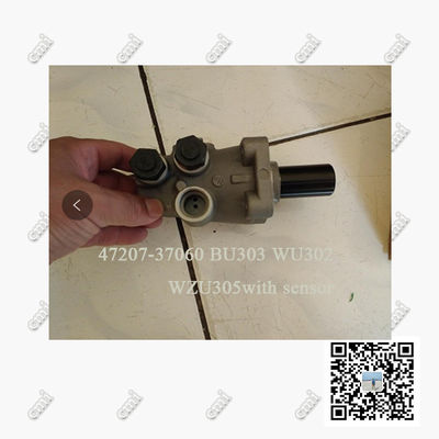 TOYOTA DYNA Toyota Master Cylinder 47207-37070 BU303 WU302 WZU305 Without Sensor