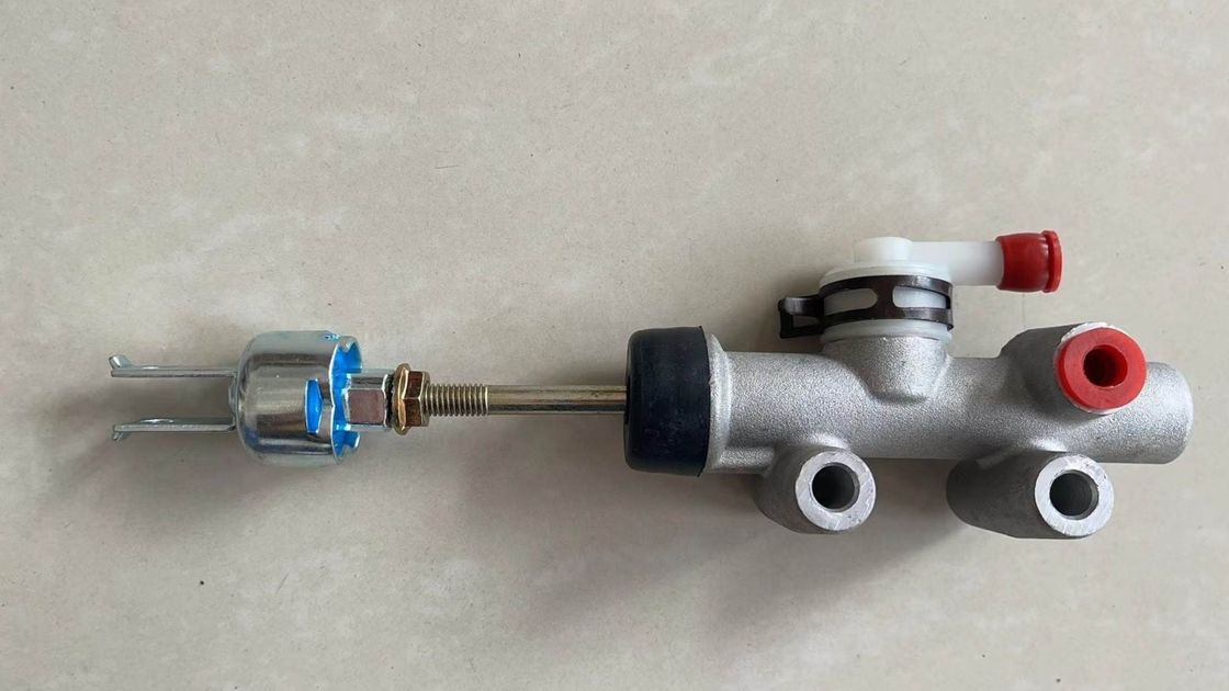 31420-36130 3142036130 2RZE 2TRFE MASTER CLUTCH CYLINDER 3142036130