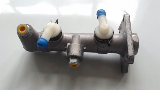 47201-36390 47201-36410 ব্রেক মাস্টার সিলিন্ডার 47201-36390 ফিট ফিট TOYOTA কোস্টার HZB50 1HZ খুচরা যন্ত্রাংশ ব্রেক মাস্টার সিলিন্ডার 47201-36390 ফিট কোস্টার বাস 1993-2001 2.7L 3.7D BB42L-BRMRS 1993-200