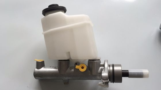 47201-33340 FITS TOYOTA 47201-33340 ব্রেক মাস্টার সিলিন্ডার সাব-সমন্বয় 2AZFE 3MZFE 2002-2006