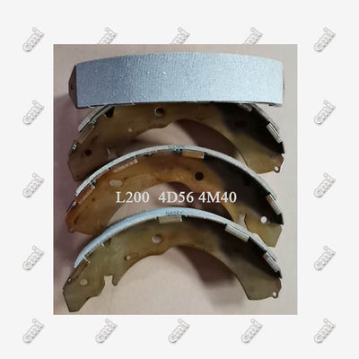 Mitsubishi L200 ড্রাম ব্রেক জুতা 4600A106 4600A122 পিক আপ DV26 4D56 4M40