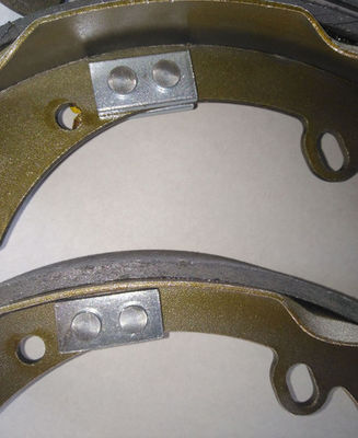 Fortuner 04495-OK070 ড্রাম ব্রেক জুতা প্রতিস্থাপন FN2809