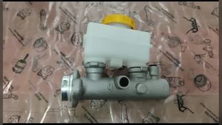 46010-VK101 ব্রেক মাস্টার সিলিন্ডার ফিট নিসান ট্রাক D22
